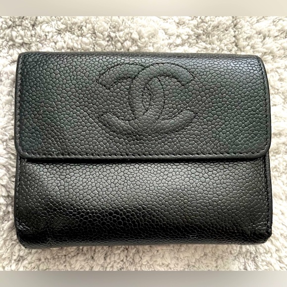 🌟SOLD🌟CHANEL Caviar Timeless Trifold "CC" Wallet -Hologram Sticker/Auth Card - Picture 3 of 6